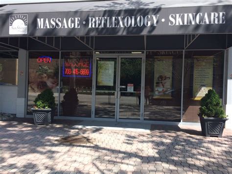 Erotic massage Upper Arlington