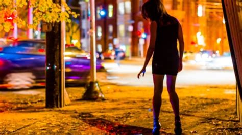 Find a prostitute Perth city centre