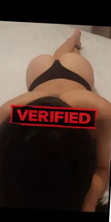 Britney sexy Erotic massage Tilaran